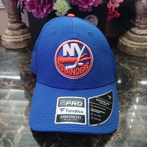 Fanatics NHL New York Islanders Stretch Fit Cap Size Med-Large Unisex